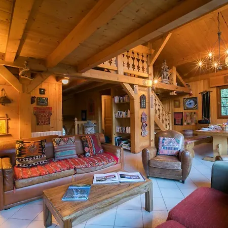 Les Praz-de-chamonix Chalet Sleeps 11 Шале