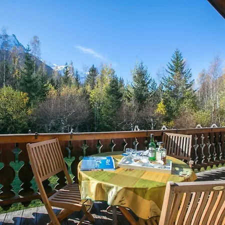 Les Praz-de-chamonix Chalet Sleeps 11 * Шамони